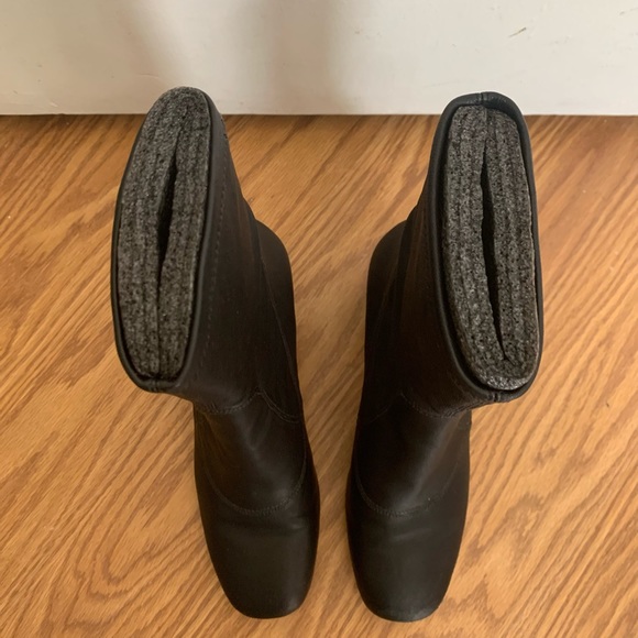 Leather Heeled Minimalist Boots by Donald/Pliner - Picture 6 of 12